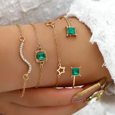 Vintage Style Thin Chain Star Green Bracelet Set (4 Pcs)